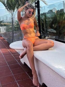 OnlyFans - BIKINI GIRLS 👧 😍 Scene 14807 — photo 4 of 20