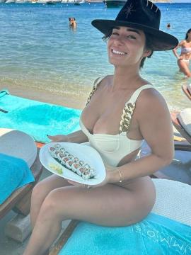 OnlyFans - BIKINI GIRLS 👧 😍 Scene 14829 — photo 16 of 20