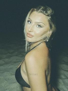 OnlyFans - BIKINI GIRLS 👧 😍 Scene 14880 — photo 11 of 20