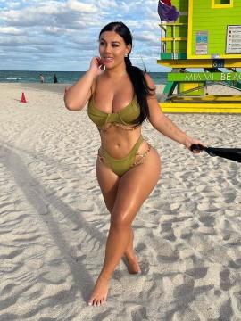 OnlyFans - BIKINI GIRLS 👧 😍 Scene 14892 — photo 14 of 20