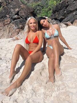 OnlyFans - BIKINI GIRLS 👧 😍 Scene 14924 — photo 1 of 20