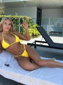 OnlyFans - BIKINI GIRLS 👧 😍 Scene 14925 — photo 18 of 20