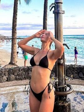 OnlyFans - BIKINI GIRLS 👧 😍 Scene 14930 — photo 18 of 20