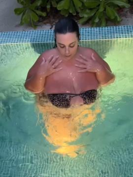 OnlyFans - BIKINI GIRLS 👧 😍 Scene 14992 — photo 14 of 20