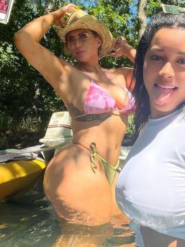 OnlyFans - BIKINI GIRLS 👧 😍 Scene 15024 — photo 7 of 20