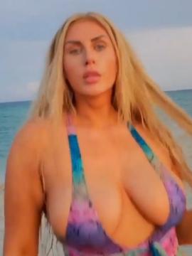 OnlyFans - BIKINI GIRLS 👧 😍 Scene 15028 — photo 18 of 20