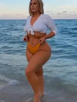 OnlyFans - BIKINI GIRLS 👧 😍 Scene 15040 — photo 19 of 20
