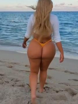 OnlyFans - BIKINI GIRLS 👧 😍 Scene 15041 — photo 7 of 20