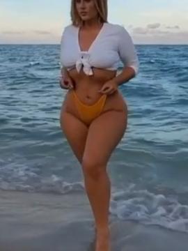OnlyFans - BIKINI GIRLS 👧 😍 Scene 15041 — photo 8 of 20
