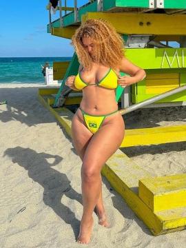 OnlyFans - BIKINI GIRLS 👧 😍 Scene 15044 — photo 18 of 20