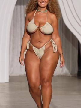 OnlyFans - BIKINI GIRLS 👧 😍 Scene 15051 — photo 15 of 20