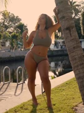 OnlyFans - BIKINI GIRLS 👧 😍 Scene 15055 — photo 15 of 20