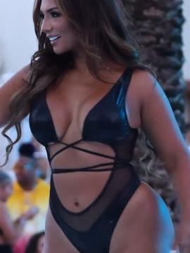 OnlyFans - BIKINI GIRLS 👧 😍 Scene 15069 — photo 6 of 20