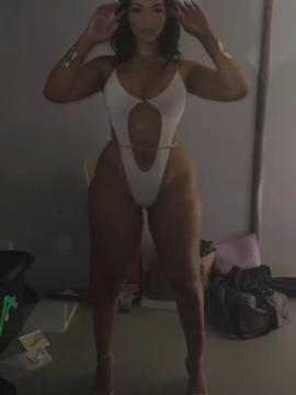OnlyFans - BIKINI GIRLS 👧 😍 Scene 15071 — photo 8 of 20