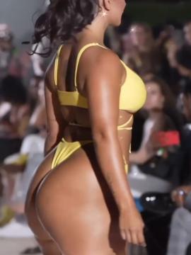 OnlyFans - BIKINI GIRLS 👧 😍 Scene 15073 — photo 19 of 20