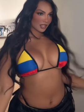 OnlyFans - BIKINI GIRLS 👧 😍 Scene 15075 — photo 19 of 20