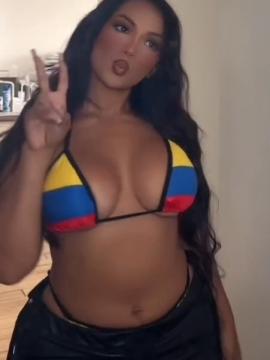 OnlyFans - BIKINI GIRLS 👧 😍 Scene 15076 — photo 2 of 20