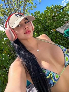 OnlyFans - BIKINI GIRLS 👧 😍 Scene 15077 — photo 4 of 20