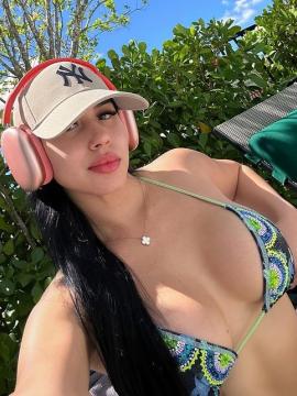 OnlyFans - BIKINI GIRLS 👧 😍 Scene 15077 — photo 5 of 20