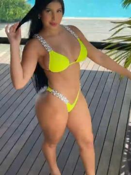 OnlyFans - BIKINI GIRLS 👧 😍 Scene 15116 — photo 4 of 20