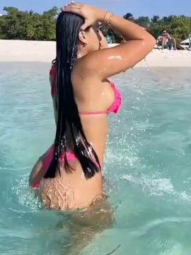 OnlyFans - BIKINI GIRLS 👧 😍 Scene 15119 — photo 9 of 20