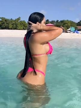 OnlyFans - BIKINI GIRLS 👧 😍 Scene 15119 — photo 11 of 20