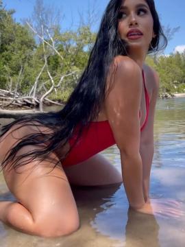 OnlyFans - BIKINI GIRLS 👧 😍 Scene 15121 — photo 5 of 20