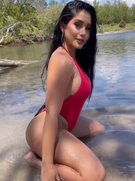 OnlyFans - BIKINI GIRLS 👧 😍 Scene 15121 — photo 9 of 20