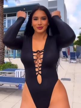 OnlyFans - BIKINI GIRLS 👧 😍 Scene 15122 — photo 6 of 20