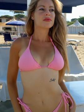 OnlyFans - BIKINI GIRLS 👧 😍 Scene 15159 — photo 16 of 20