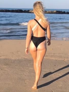 OnlyFans - BIKINI GIRLS 👧 😍 Scene 15173 — photo 11 of 20