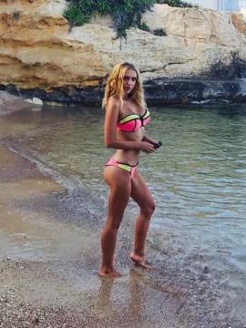 OnlyFans - BIKINI GIRLS 👧 😍 Scene 15226 — photo 7 of 20