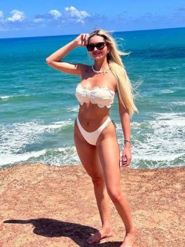 OnlyFans - BIKINI GIRLS 👧 😍 Scene 15240 — photo 7 of 20