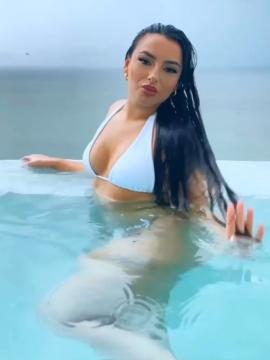 OnlyFans - BIKINI GIRLS 👧 😍 Scene 15302 — photo 4 of 20