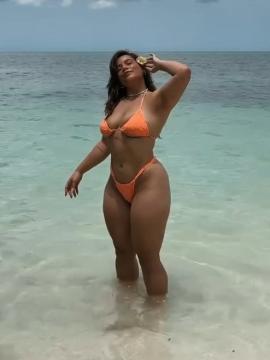 OnlyFans - BIKINI GIRLS 👧 😍 Scene 15326 — photo 16 of 20