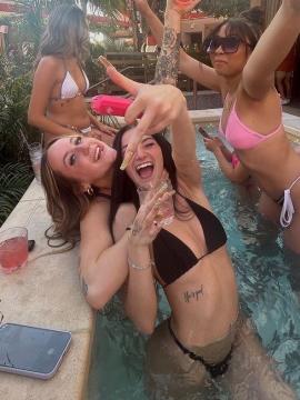 OnlyFans - BIKINI GIRLS 👧 😍 Scene 15416 — photo 16 of 20