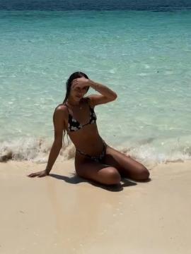 OnlyFans - BIKINI GIRLS 👧 😍 Scene 15424 — photo 17 of 20