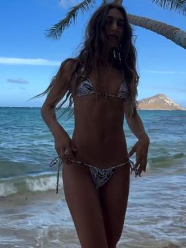OnlyFans - BIKINI GIRLS 👧 😍 Scene 15425 — photo 5 of 20