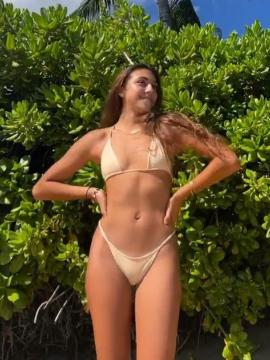 OnlyFans - BIKINI GIRLS 👧 😍 Scene 15440 — photo 16 of 20