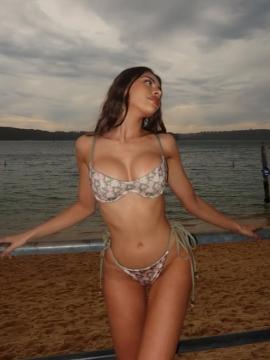 OnlyFans - BIKINI GIRLS 👧 😍 Scene 15467 — photo 10 of 20