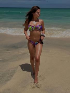 OnlyFans - BIKINI GIRLS 👧 😍 Scene 15502 — photo 18 of 20