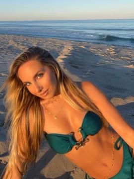 OnlyFans - BIKINI GIRLS 👧 😍 Scene 15529 — photo 17 of 20