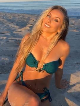 OnlyFans - BIKINI GIRLS 👧 😍 Scene 15581 — photo 11 of 20