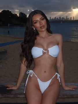 OnlyFans - BIKINI GIRLS 👧 😍 Scene 15585