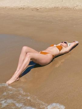 OnlyFans - BIKINI GIRLS 👧 😍 Scene 15602 — photo 10 of 20