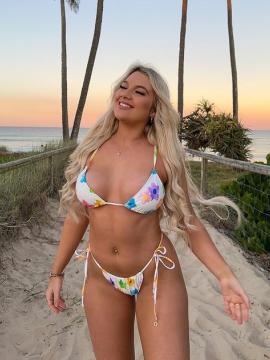 OnlyFans - BIKINI GIRLS 👧 😍 Scene 15631 — photo 1 of 20