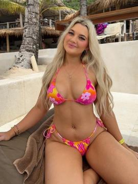 OnlyFans - BIKINI GIRLS 👧 😍 Scene 15632 — photo 1 of 20