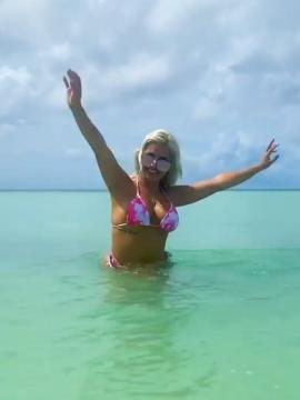 OnlyFans - BIKINI GIRLS 👧 😍 Scene 15680 — photo 8 of 20