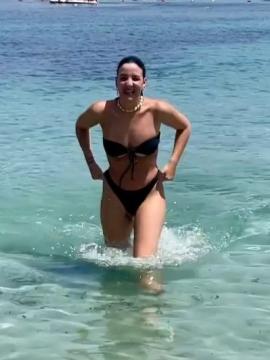 OnlyFans - BIKINI GIRLS 👧 😍 Scene 15691 — photo 18 of 20