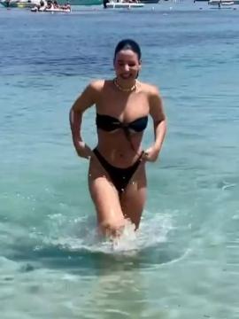 OnlyFans - BIKINI GIRLS 👧 😍 Scene 15691 — photo 19 of 20